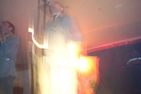 100_0900